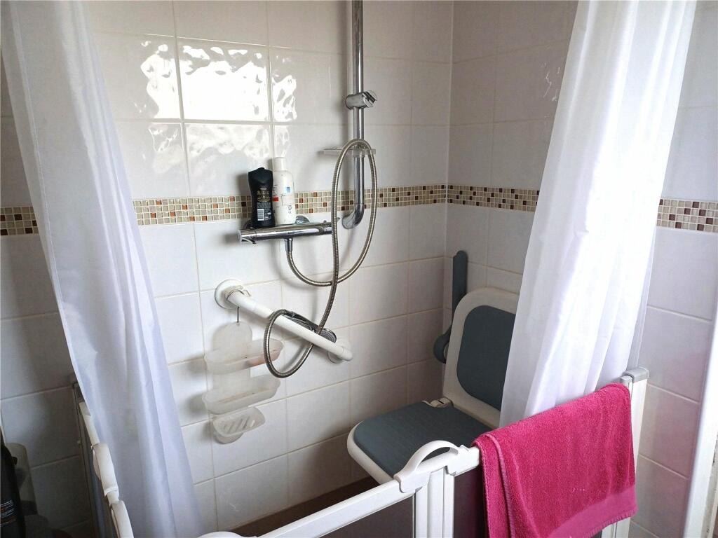 Additional property image - Suffolk Place, Porthcawl CF36 3EB, CF36