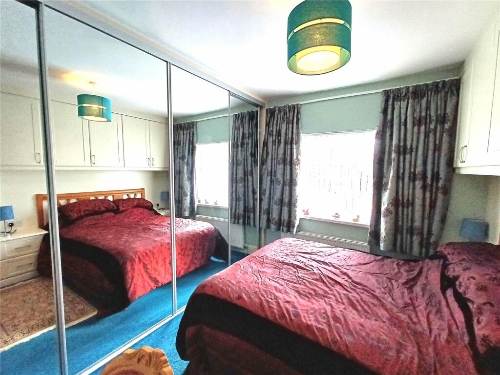Additional property image - South Road, Porthcawl CF36 3DA, CF36