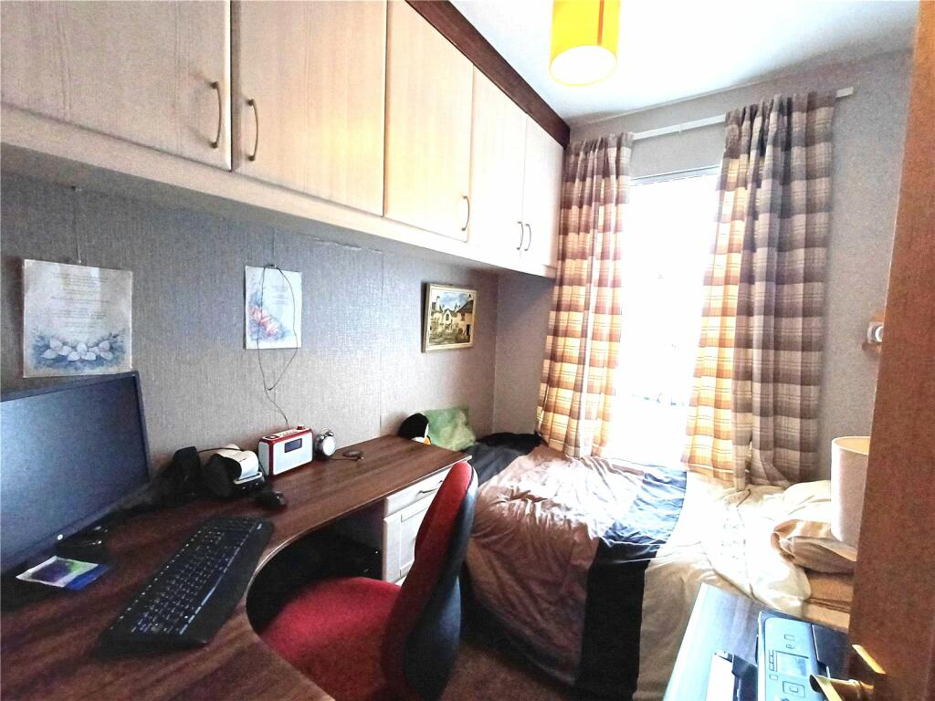 Additional property image - South Road, Porthcawl CF36 3DA, CF36