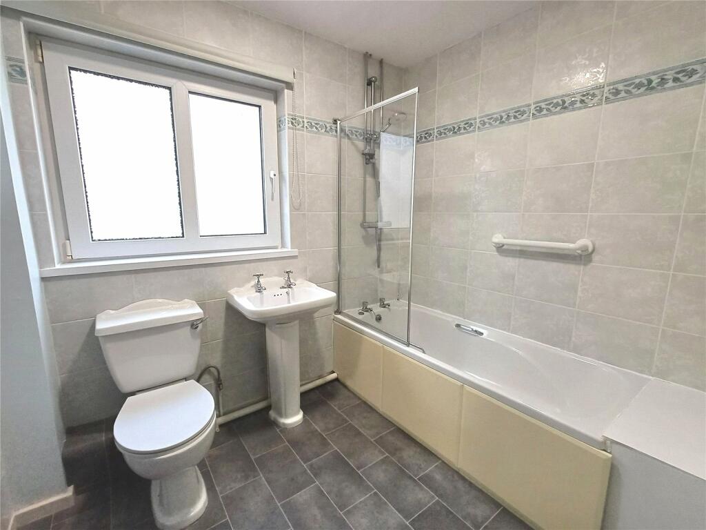 Additional property image - Rest Bay Close, Porthcawl CF36 3UN, CF36