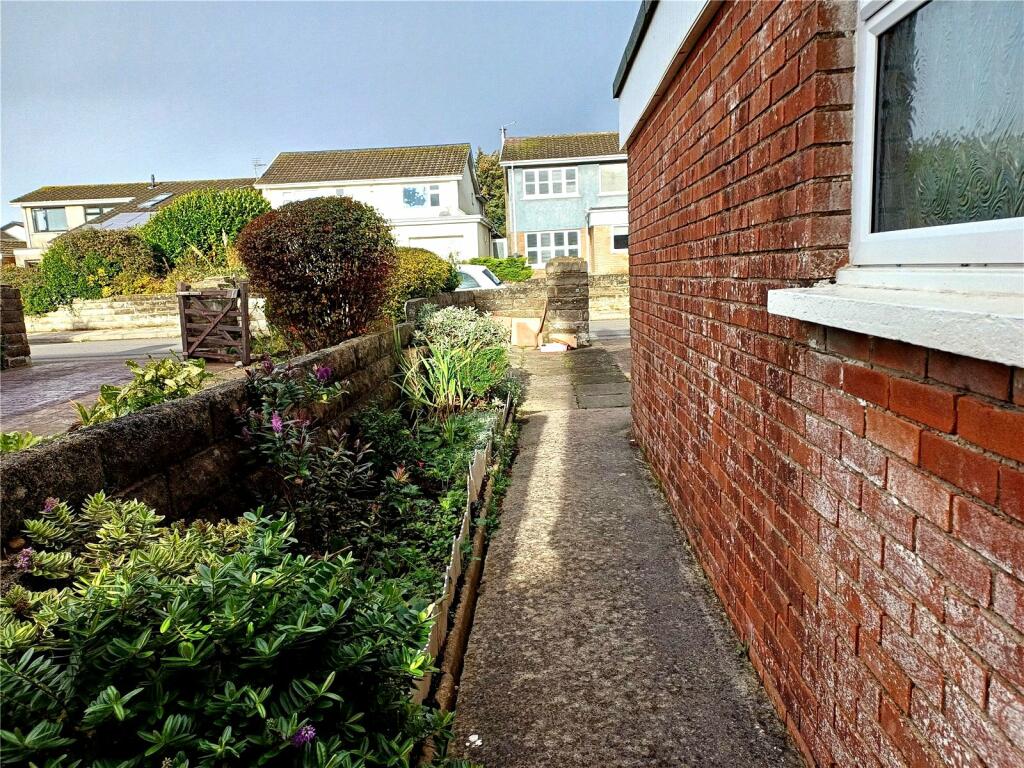 Additional property image - Rest Bay Close, Porthcawl CF36 3UN, CF36