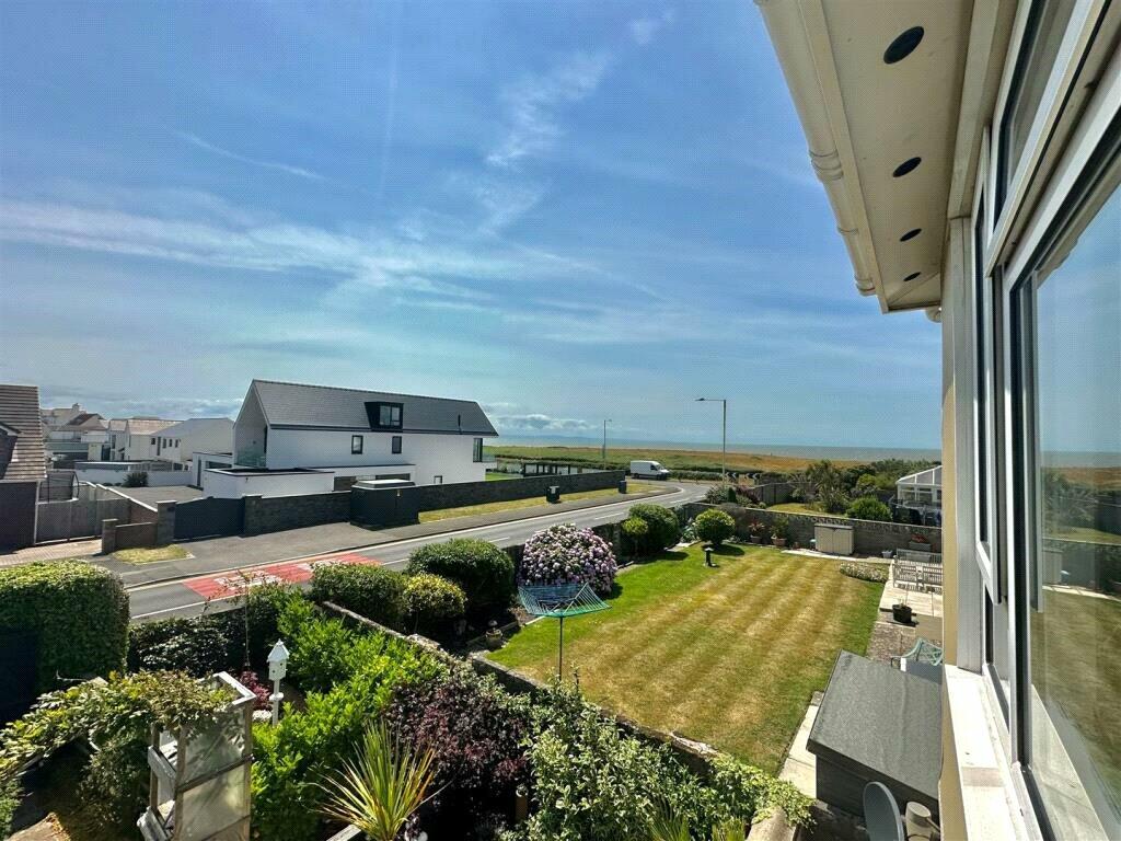 Additional property image - Rest Bay Close, Porthcawl CF36 3UN, CF36