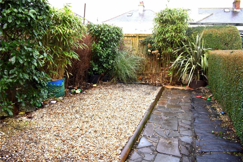 Additional property image - Vintin Terrace, Porthcawl CF36 5LS, CF36