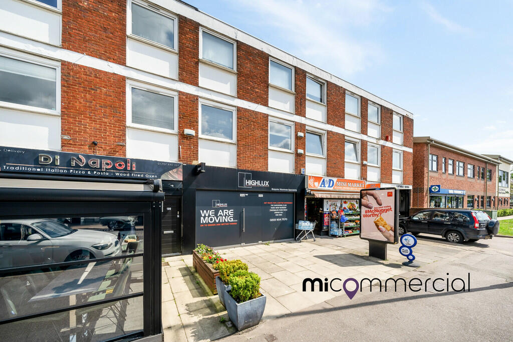 High street retail property to lease in High Street, Potters Bar, EN6