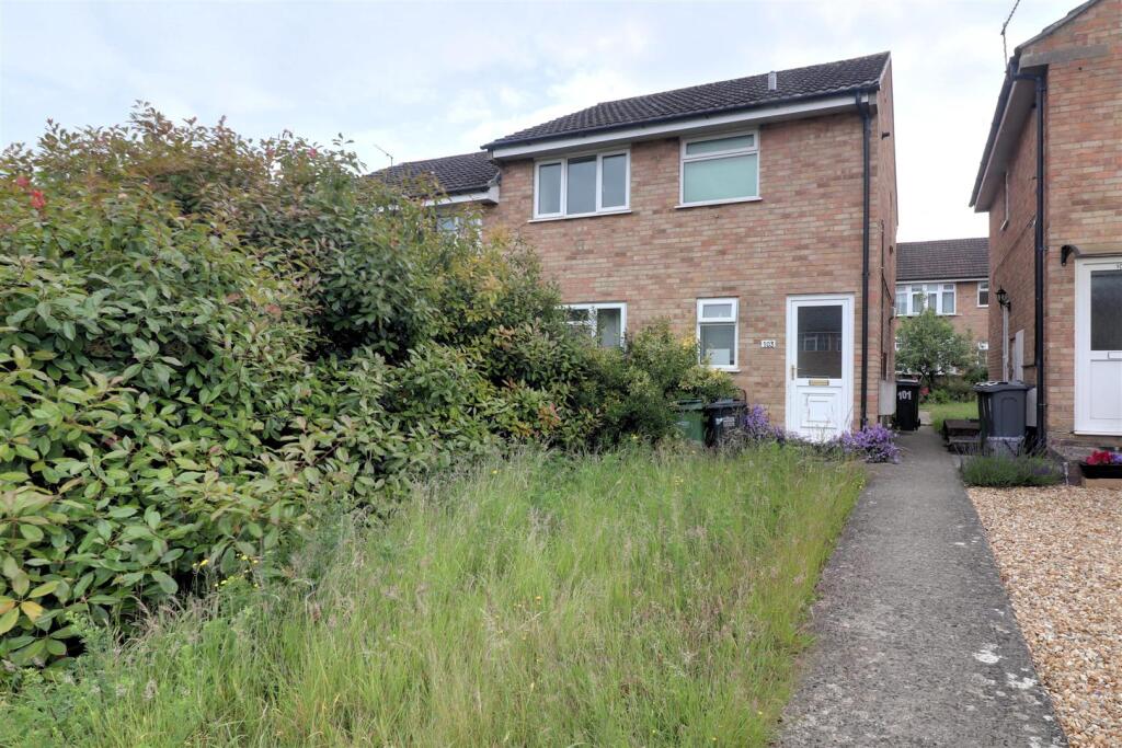 Main image of property: Hawthorn Rise, Stroud