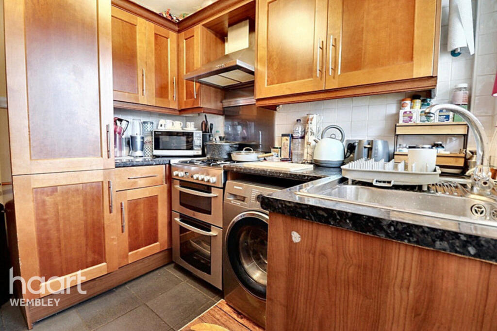 Main image of property: Reets Farm Close, London