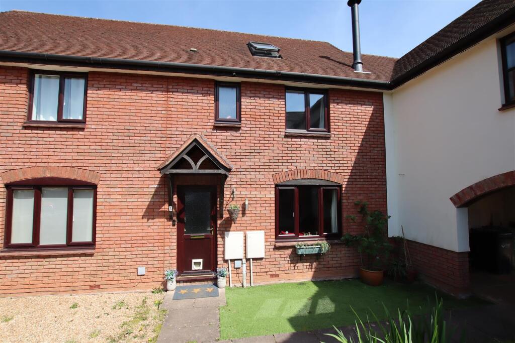Main image of property: Farmhouse Avenue, Pinhoe, Exeter