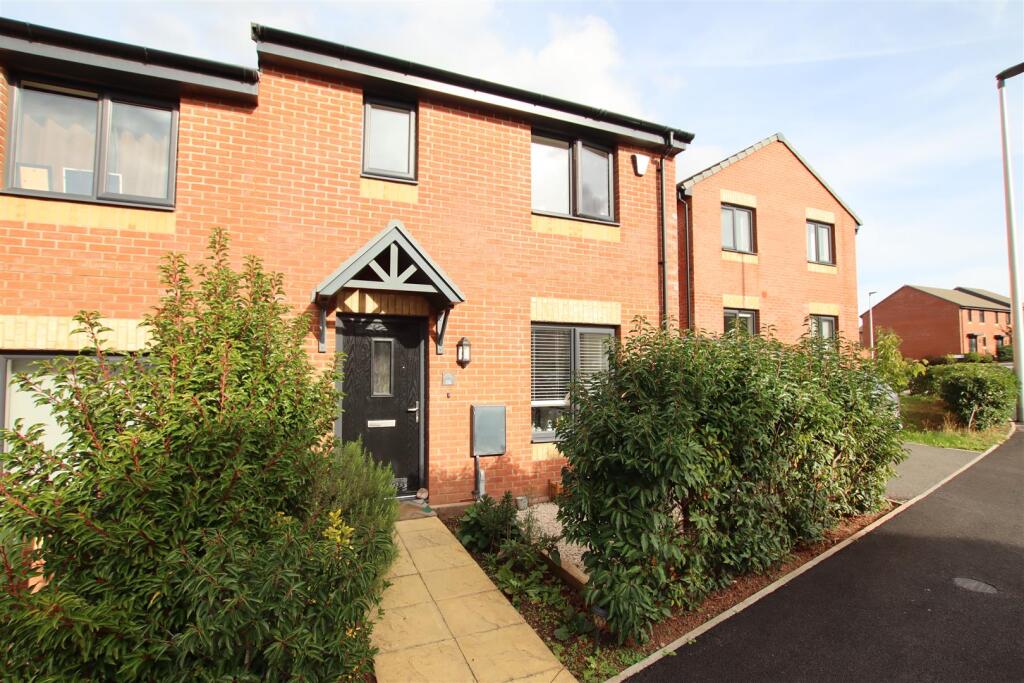 Main image of property: Viking Grove, Exeter