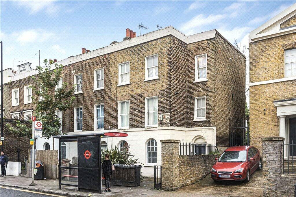 2 bedroom apartment for sale in Balls Pond Road, London, N1