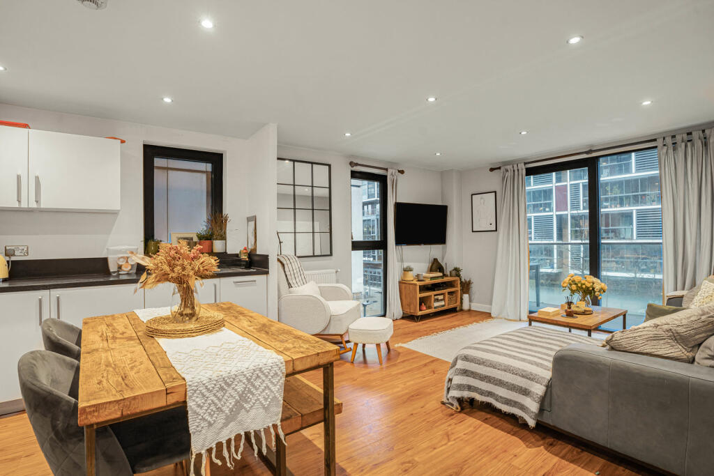 Main image of property: Dalston Square, London, E8