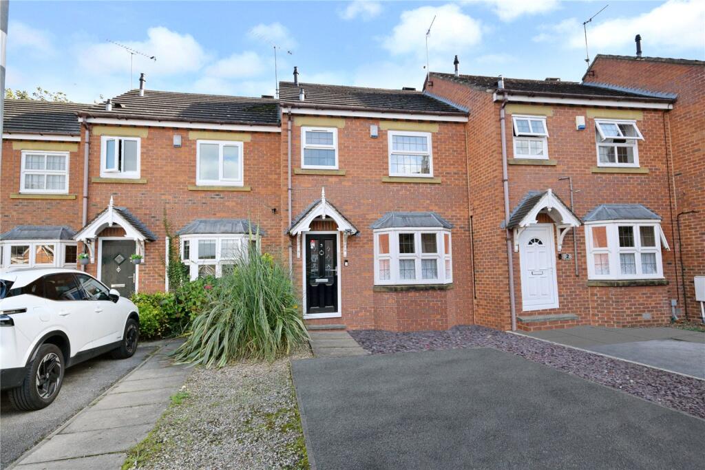 Main image of property: Oakroyd Fold, Churwell, Morley, Leeds