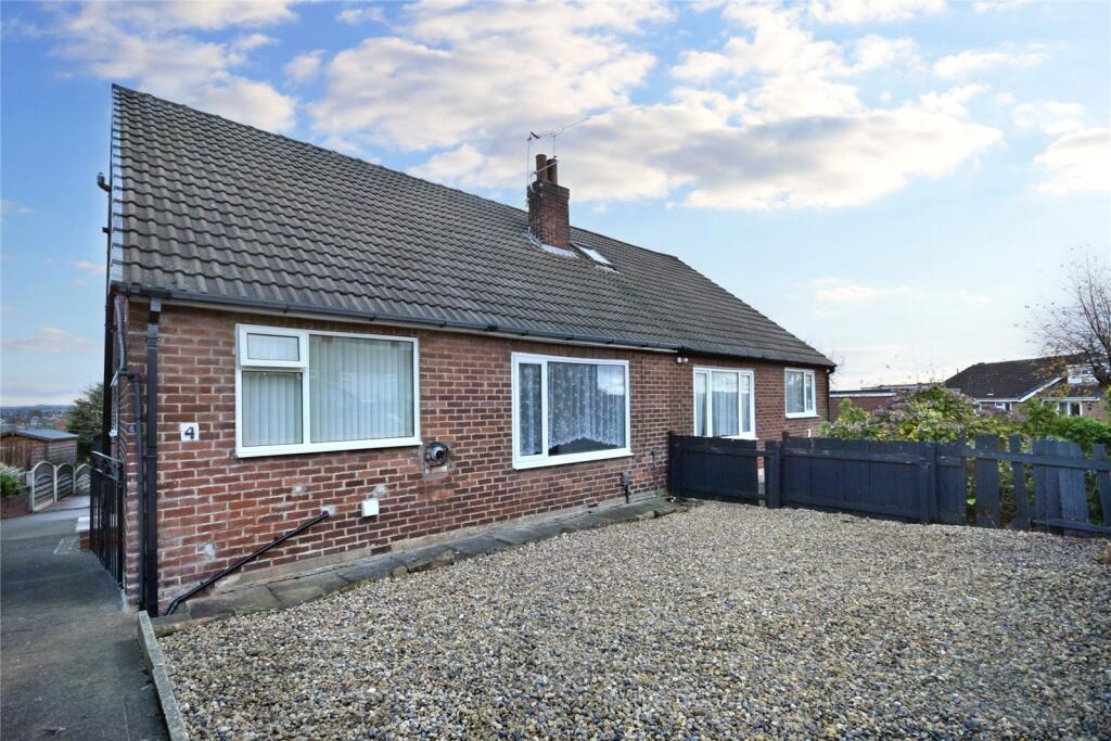 Main image of property: Green Hill Gardens, Leeds, West Yorkshire