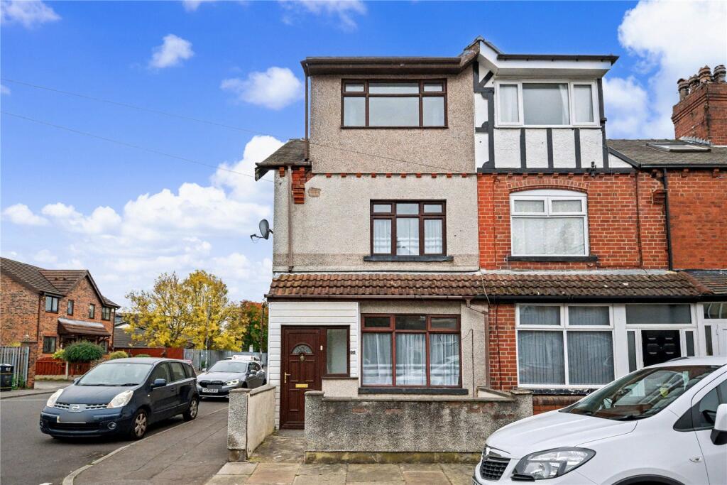Main image of property: Cross Flatts Terrace, Leeds, West Yorkshire