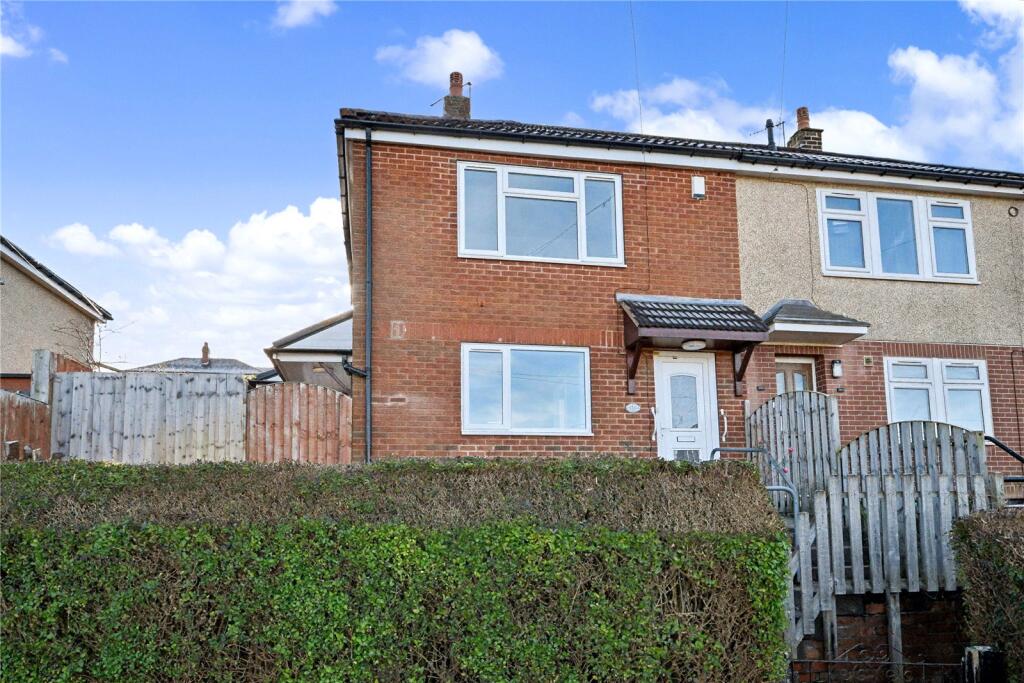 Main image of property: Langley Close, Leeds, West Yorkshire