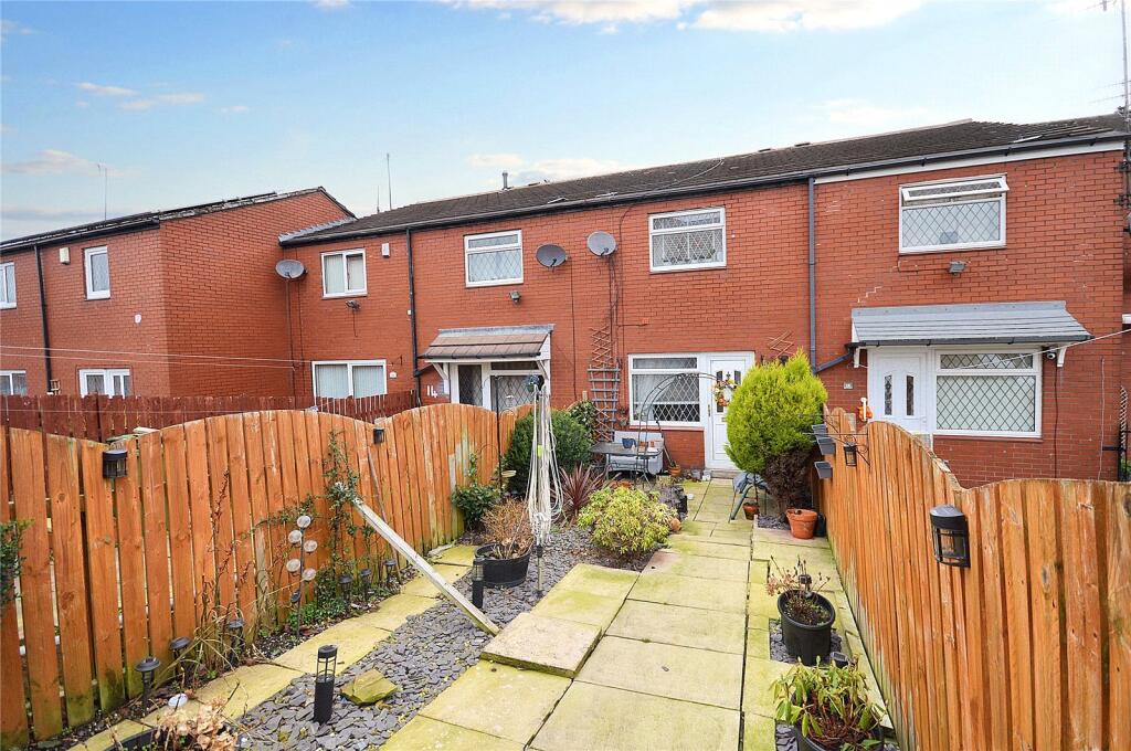Main image of property: Leasowe Close, Leeds, West Yorkshire