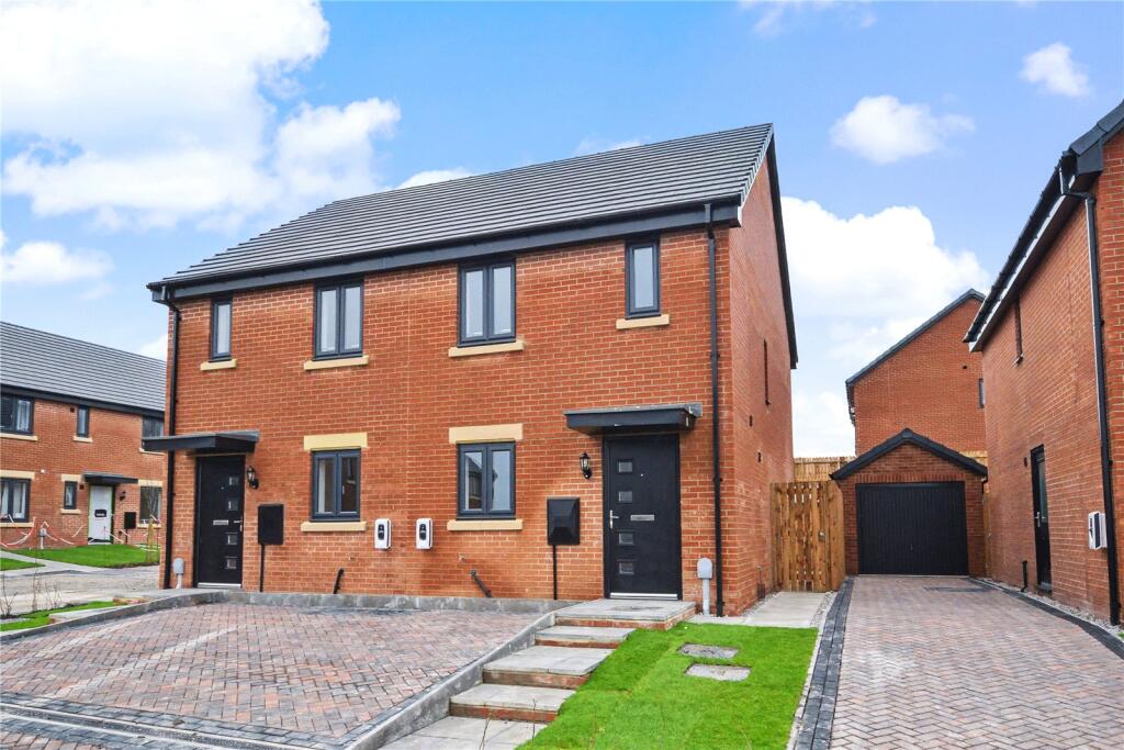 Main image of property: Saddleback Close, Churwell, Morley, Leeds