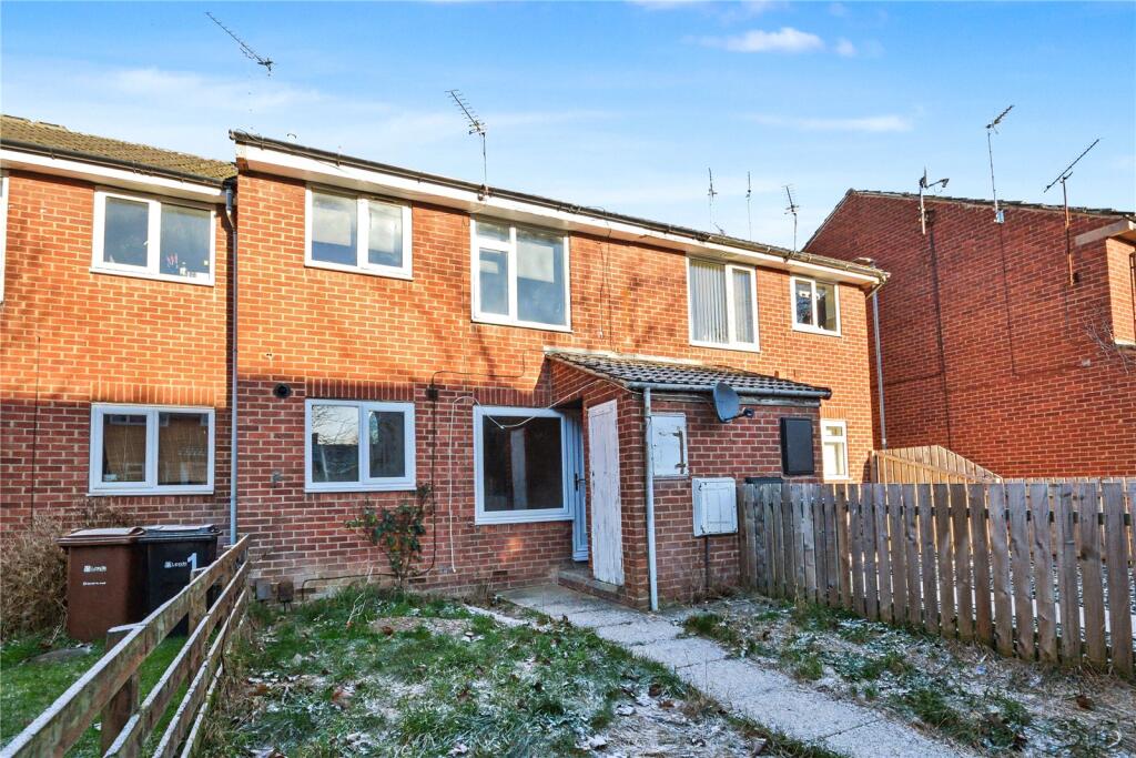 Main image of property: Elmton Close, Leeds, West Yorkshire