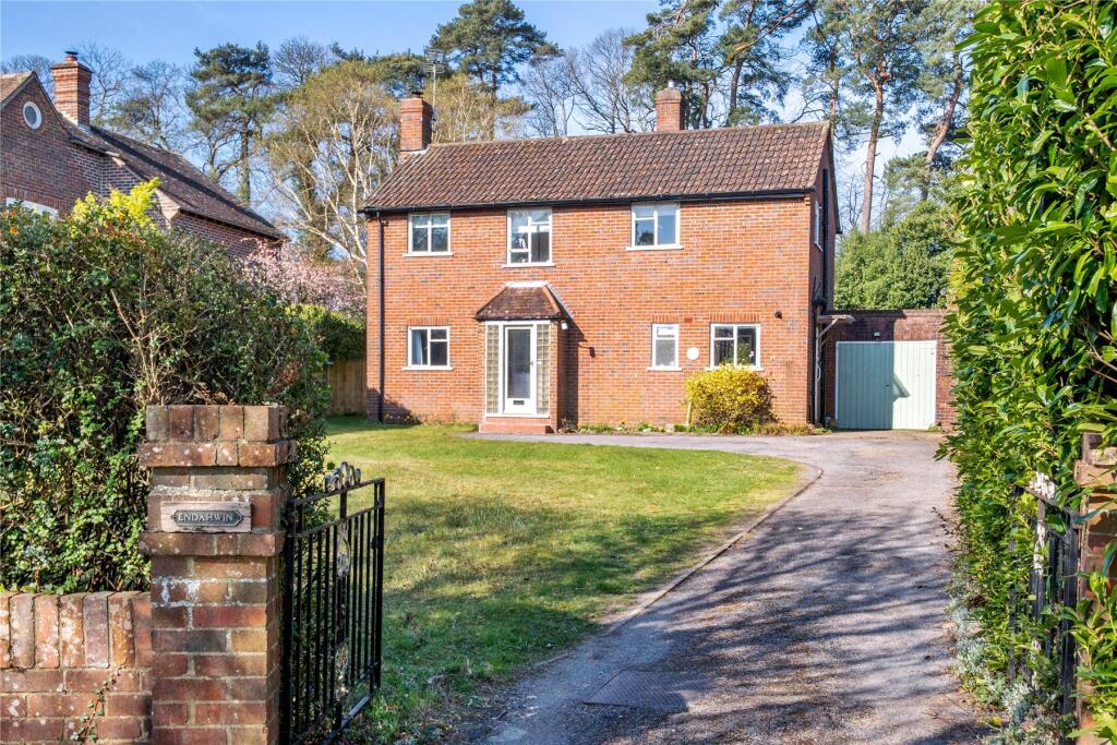 Main image of property: Denbigh Road, Haslemere, Surrey, GU27