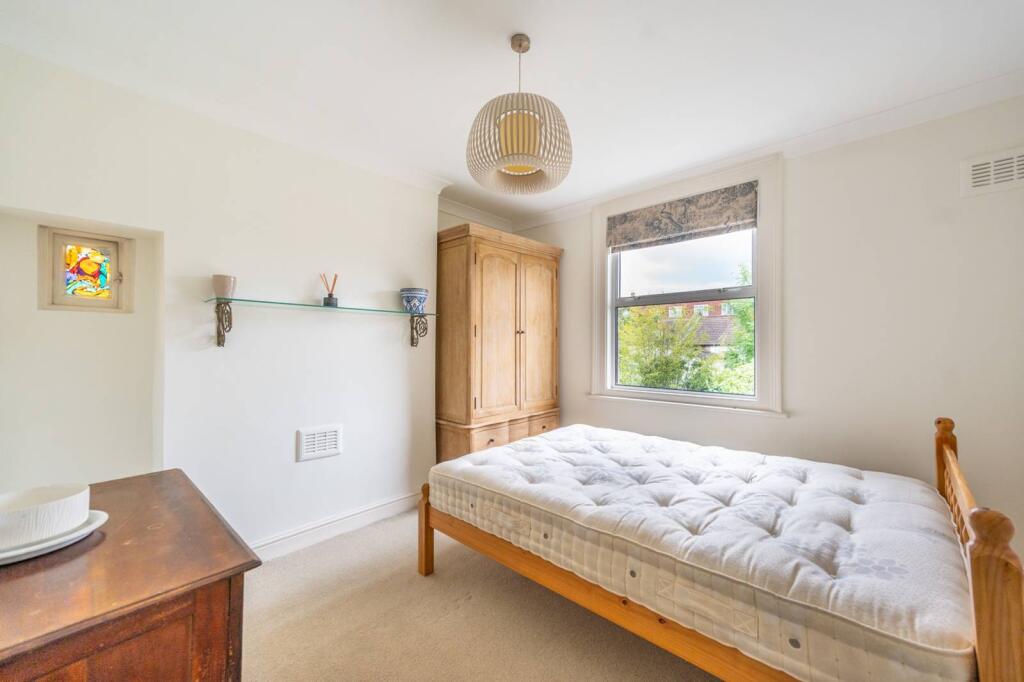 Main image of property: Leghorn Road, NW10, Kensal Green, London, NW10