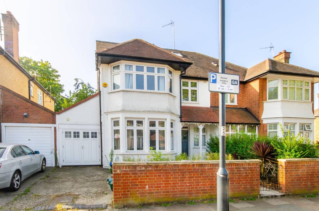 5 bedroom semidetached house for sale in Anson Road, Willesden Green