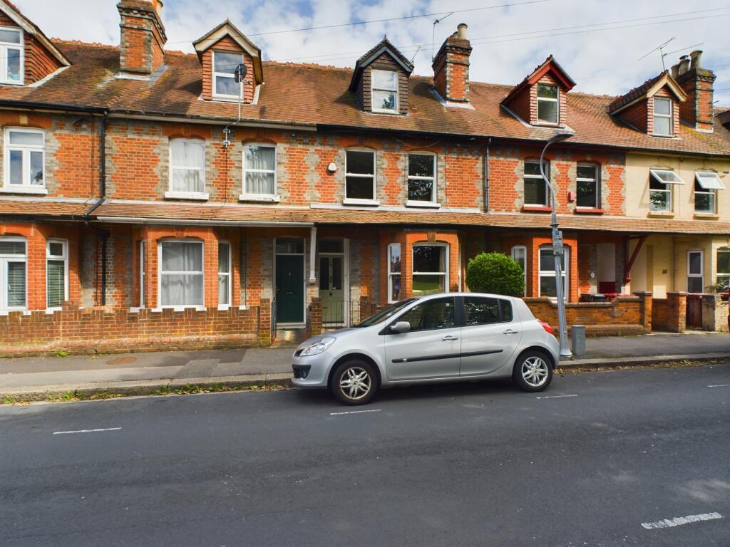 5 bedroom terraced house for sale in Kensington Road, Reading, RG30