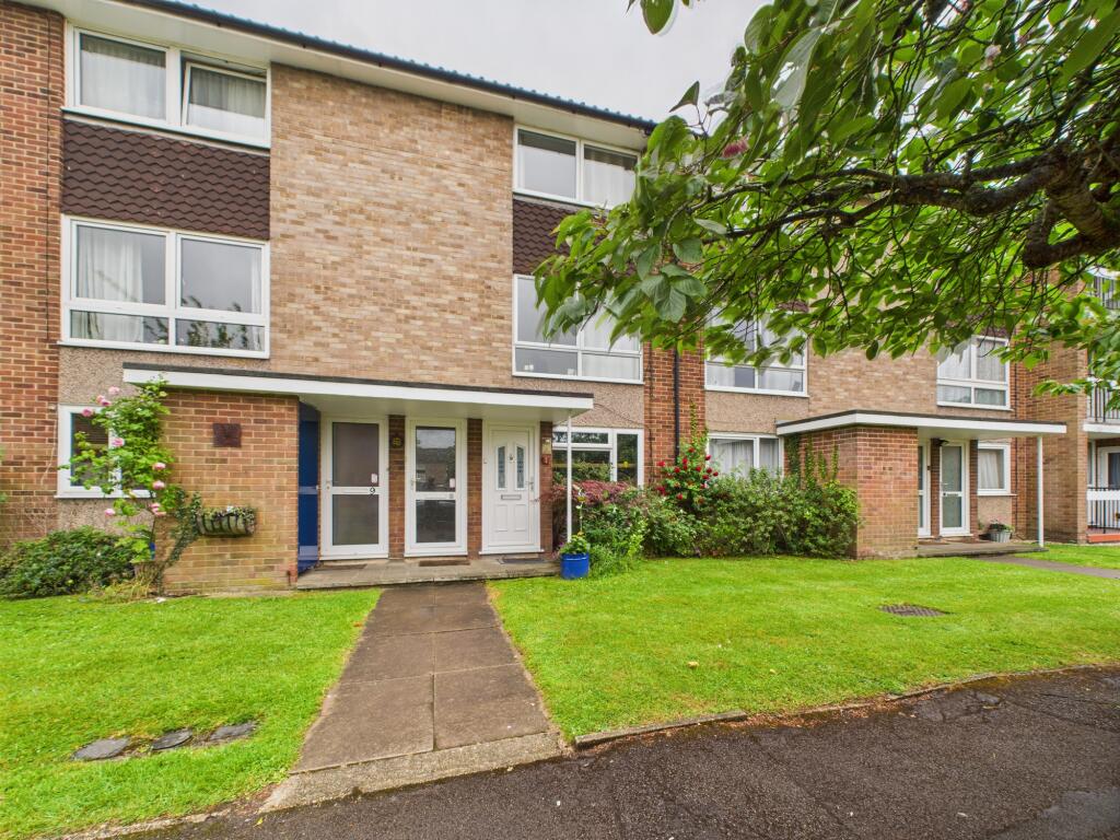 Main image of property: Inglewood Court, Reading, Reading, RG30