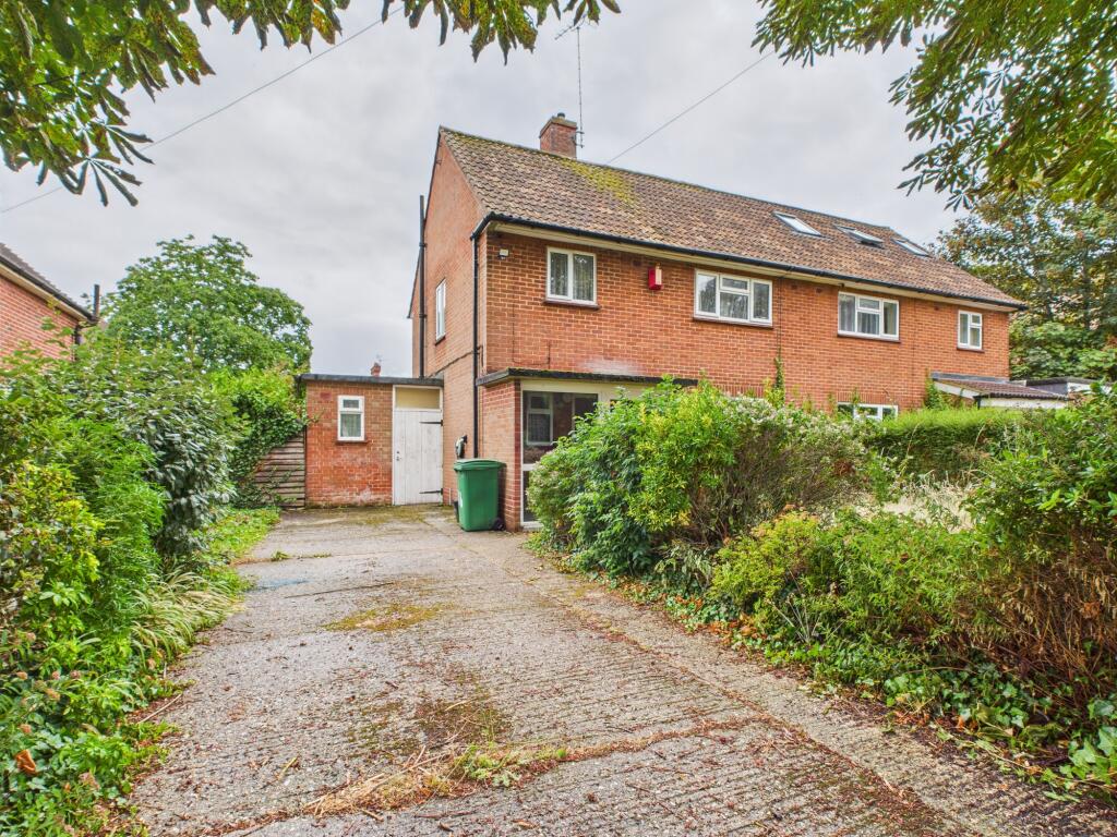 Main image of property: Tofrek Terrace, West Reading, Reading, RG30