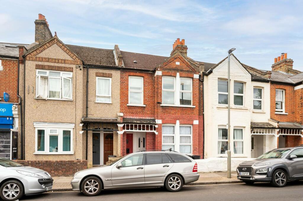 2 bedroom flat for sale in Fernthorpe Road, Streatham, London, SW16