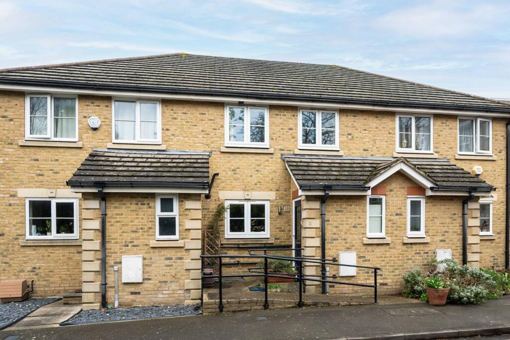 Main image of property: Arborfield Close, Streatham, London, SW2