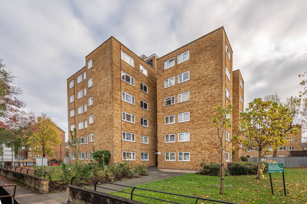 Main image of property: Aldrington Road, Streatham, London, SW16