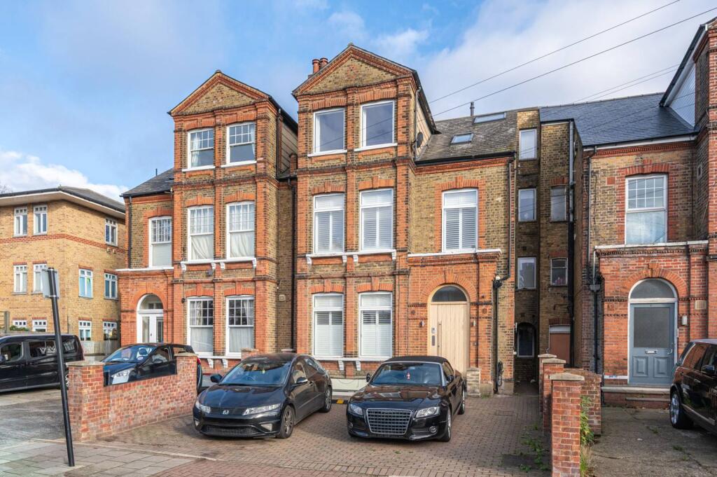 Main image of property: Eardley Road, Streatham Common, SW16