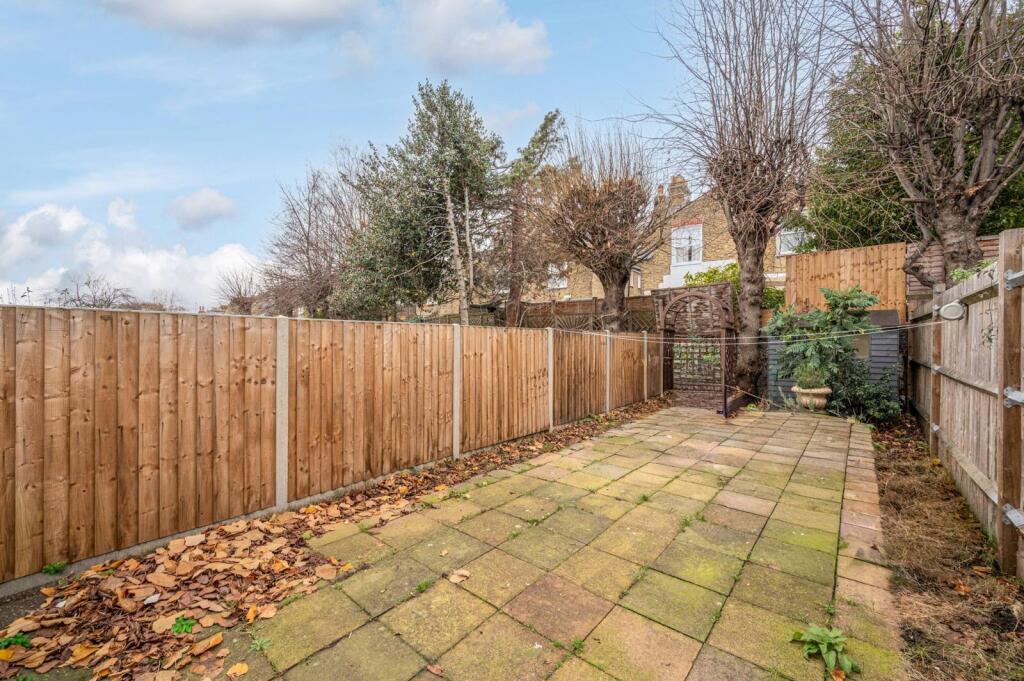 Main image of property: Woodbourne Close, Streatham Hill, London, SW16