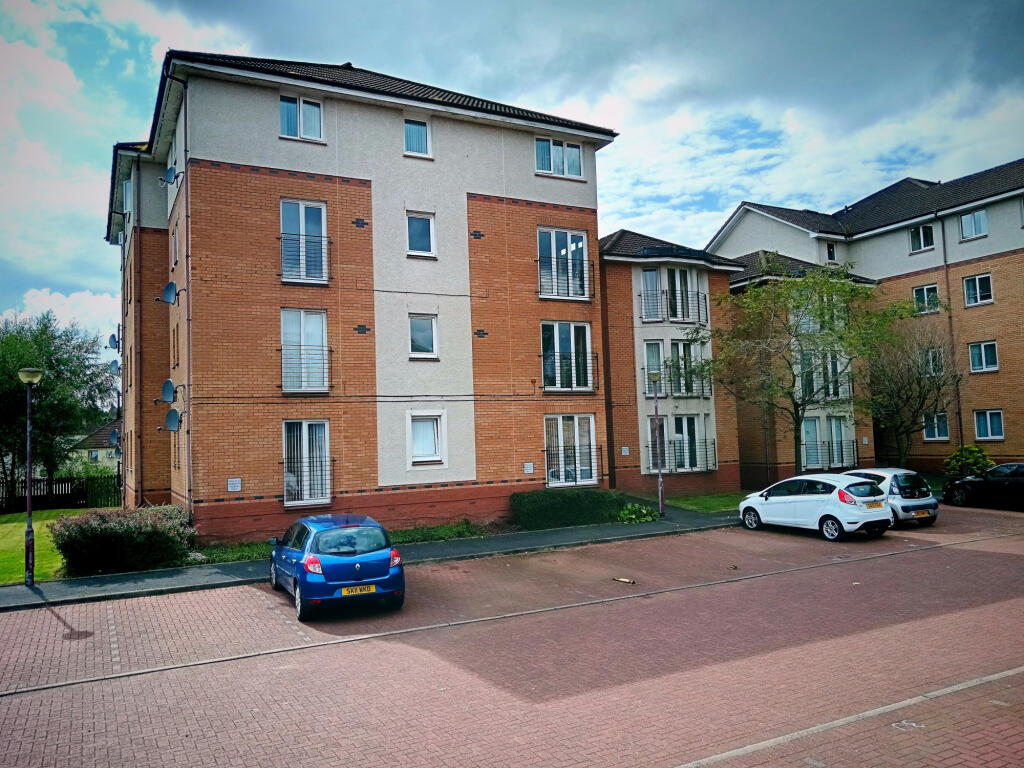 2 bedroom flat for sale in St Andrews Drive, Coatbridge, North