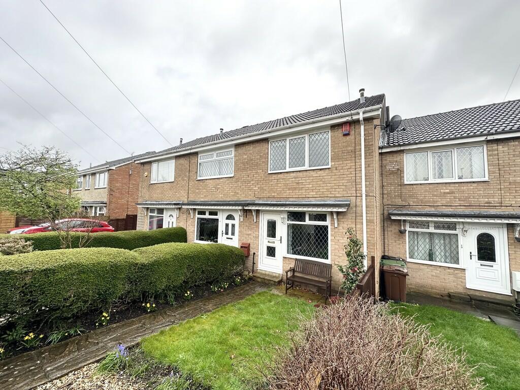 2 bedroom terraced house for rent in New Park Croft, Farsley, LS28