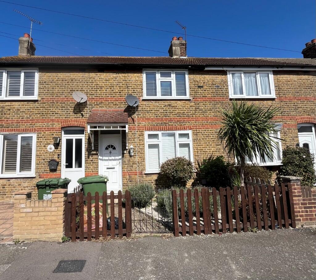 2 bedroom terraced house