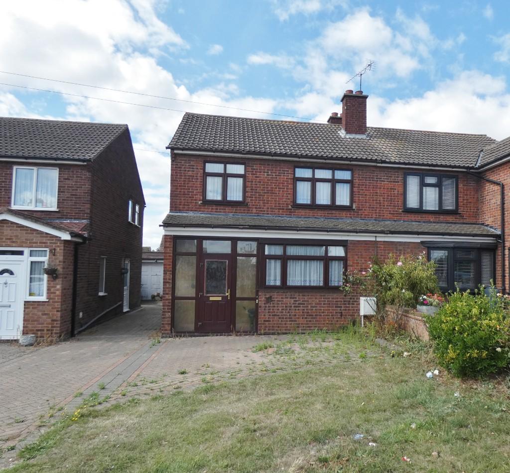 Main image of property: The Sorrells, Stanford-Le-Hope, SS17