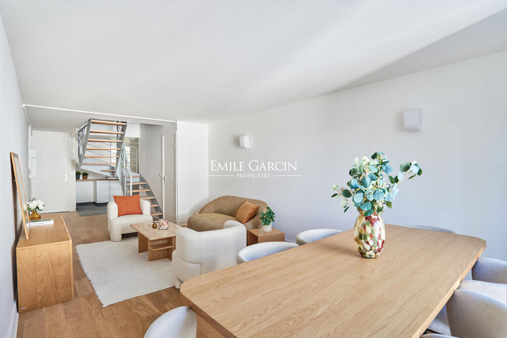 Main image of property: Paris-Isle of France, Paris, Paris 04