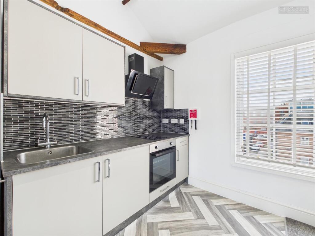Main image of property: Priestgate, Peterborough
