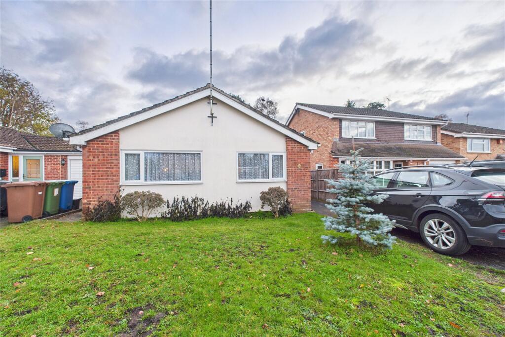 Main image of property: Balliol Way, Owlsmoor, Sandhurst, Berkshire, GU47