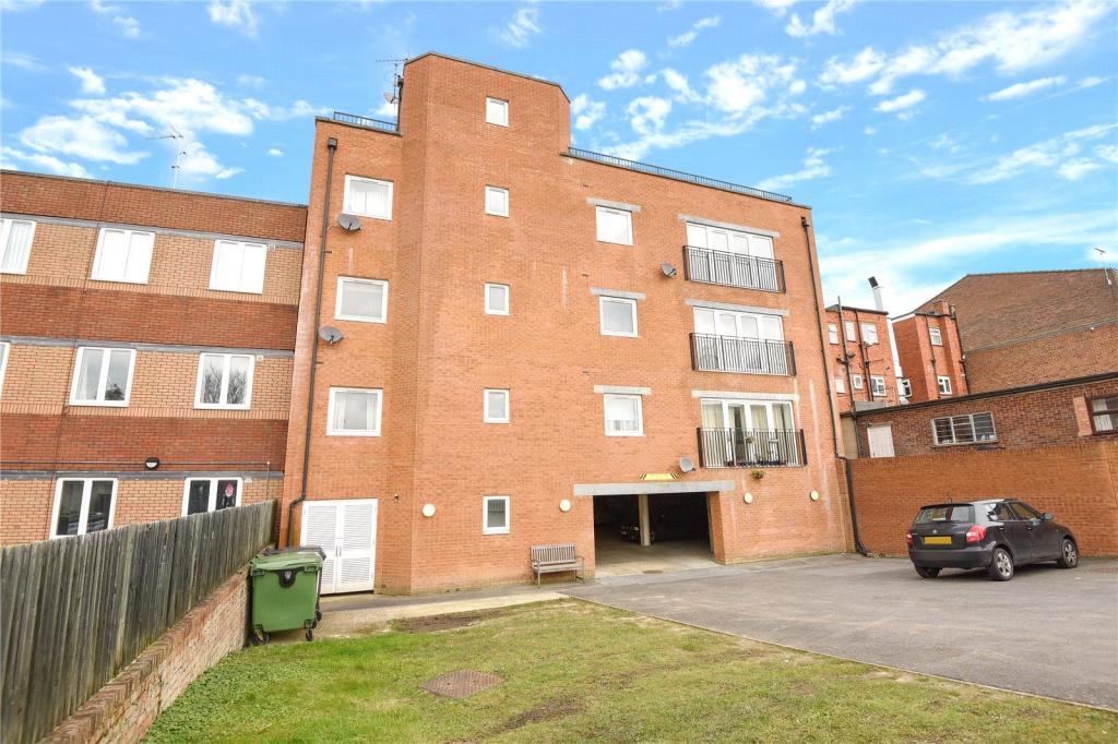 2 bedroom apartment for rent in Church View, 341 London Road, Camberley