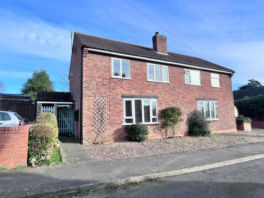3 bedroom semidetached house for sale in Pump Lane, Asfordby, LE14