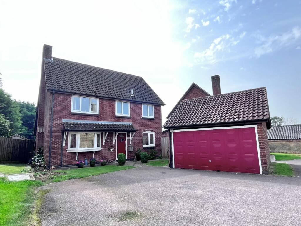 4 bedroom detached house for sale in Mere Road, Waltham on the Wolds, LE14