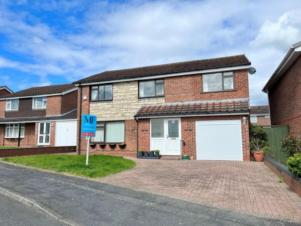 5 bedroom detached house for sale in Laycock Avenue, Melton Mowbray, LE13