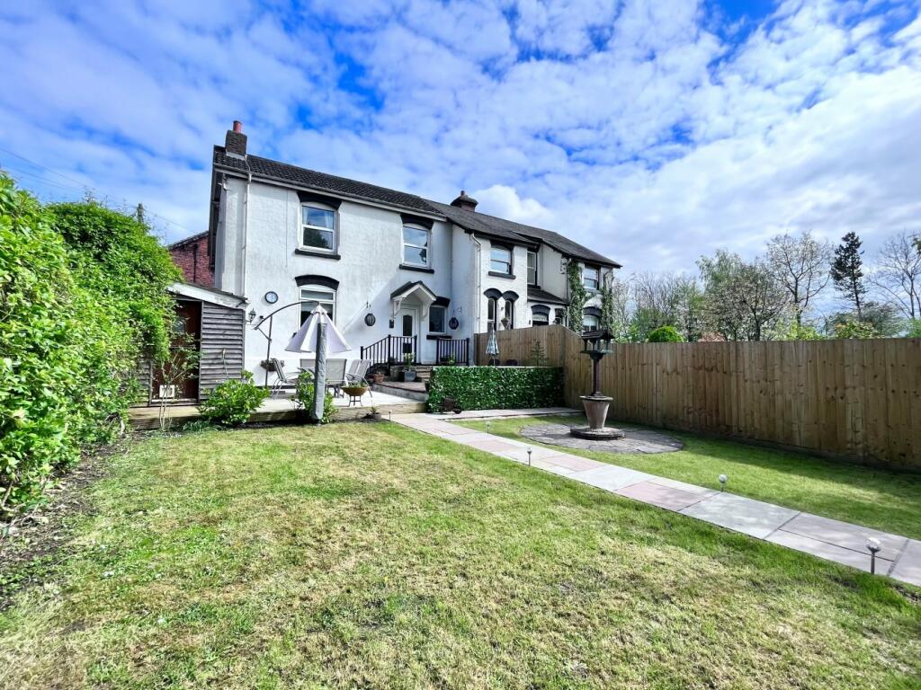 3 bedroom semidetached house for sale in South Street, Asfordby Hill, LE14