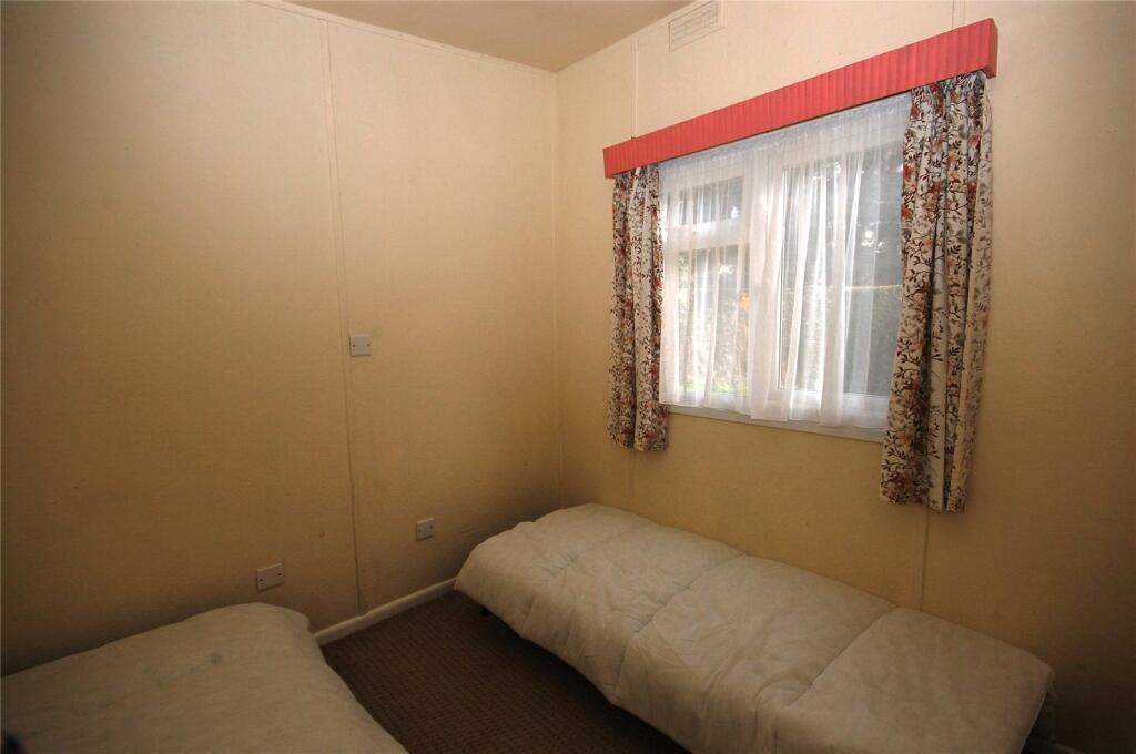 1 bedroom bungalow for sale in Cleeve Park, Chapel Cleeve, Minehead, Somerset, TA24