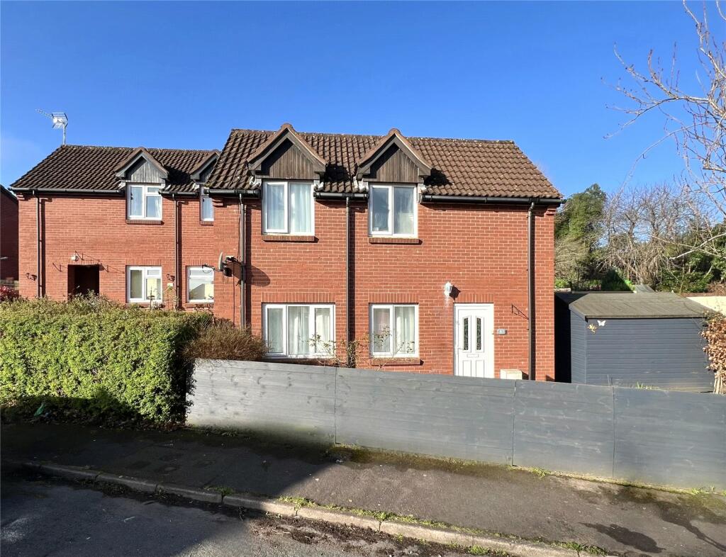 3 bedroom semidetached house for sale in Whitworth Road, Minehead, TA24