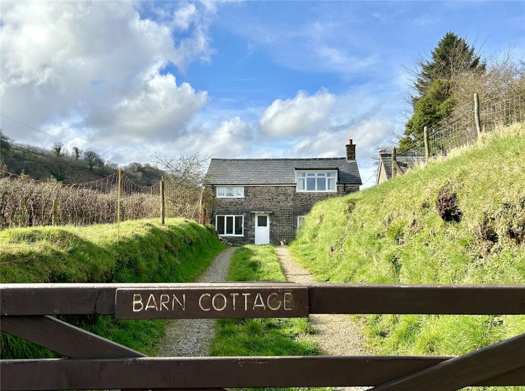 2 bedroom detached house for sale in Exford, Minehead, Somerset, TA24