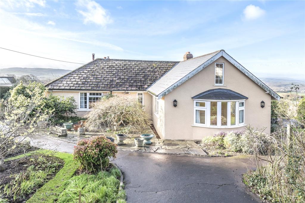 3 bedroom bungalow for sale in West Quantoxhead, Taunton, Somerset, TA4