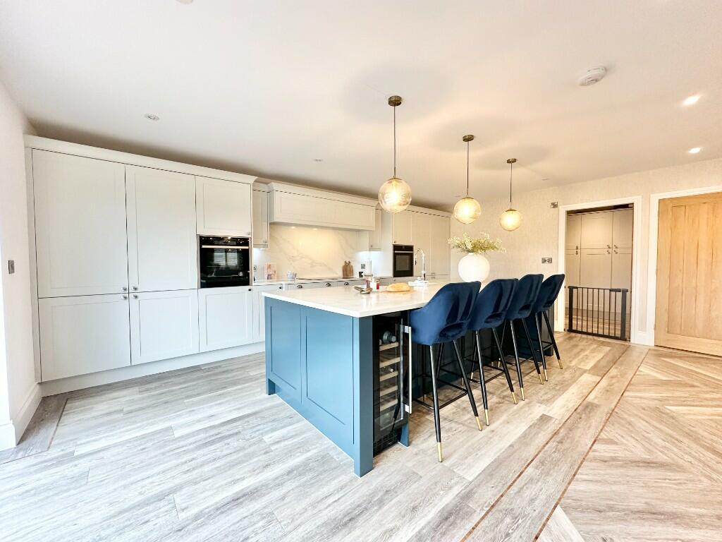 Additional property image - Walleys Green, CW10, Middlewich, Cheshire