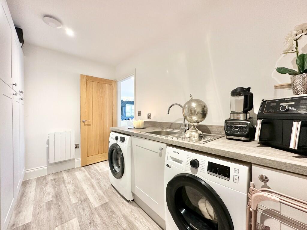 Additional property image - Walleys Green, CW10, Middlewich, Cheshire